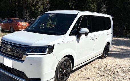 Honda Stepwgn, 2026 год, 2 400 000 рублей, 1 фотография