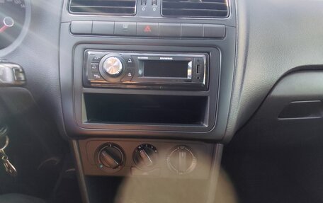 Volkswagen Polo VI (EU Market), 2014 год, 720 000 рублей, 11 фотография