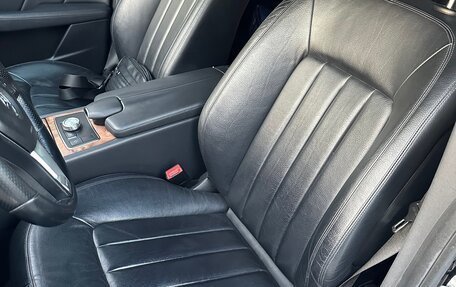 Mercedes-Benz CLS, 2012 год, 1 950 000 рублей, 16 фотография