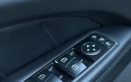 Mercedes-Benz CLS, 2012 год, 1 950 000 рублей, 24 фотография