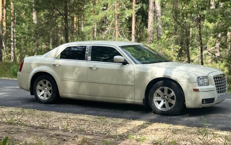 Chrysler 300C II, 2007 год, 500 000 рублей, 1 фотография