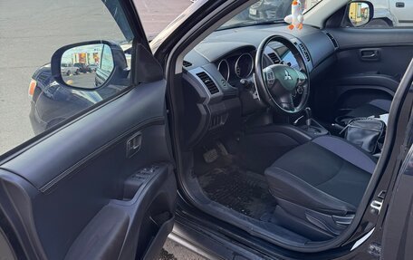 Mitsubishi Outlander III рестайлинг 3, 2012 год, 1 150 000 рублей, 9 фотография