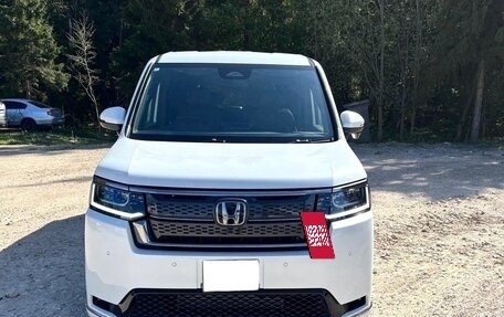 Honda Stepwgn, 2026 год, 2 400 000 рублей, 2 фотография