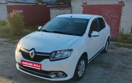 Renault Logan II, 2014 год, 550 000 рублей, 2 фотография