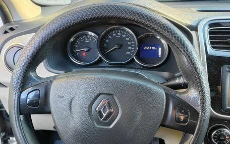 Renault Logan II, 2014 год, 550 000 рублей, 16 фотография