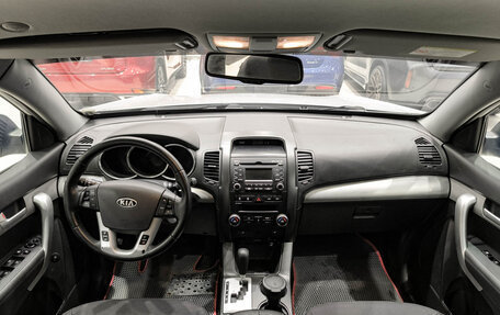 KIA Sorento II рестайлинг, 2012 год, 1 590 000 рублей, 18 фотография