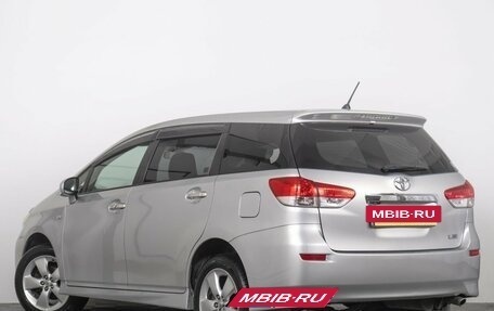 Toyota Wish II, 2012 год, 1 299 000 рублей, 6 фотография
