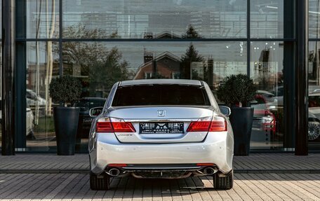 Honda Accord IX рестайлинг, 2015 год, 1 475 000 рублей, 5 фотография