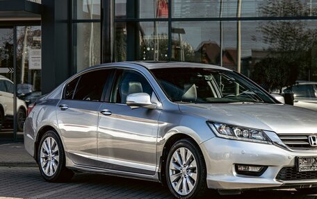 Honda Accord IX рестайлинг, 2015 год, 1 475 000 рублей, 7 фотография