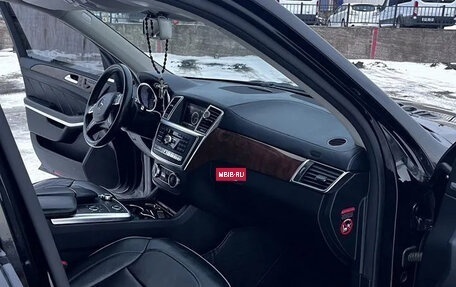 Mercedes-Benz GL-Класс, 2013 год, 3 500 000 рублей, 8 фотография