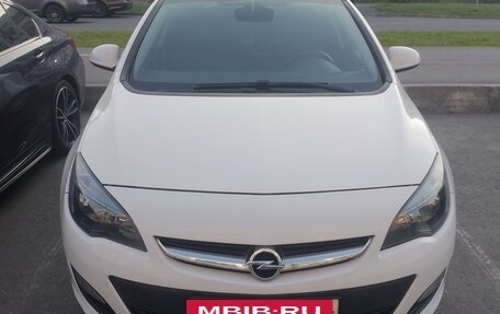 Opel Astra J, 2014 год, 800 000 рублей, 7 фотография