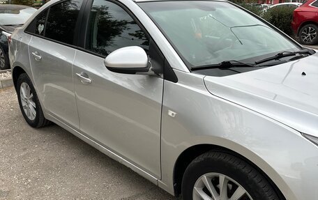 Chevrolet Cruze II, 2012 год, 650 000 рублей, 3 фотография