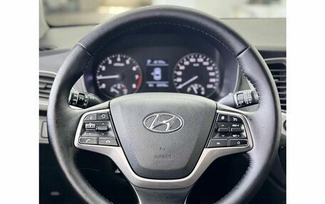 Hyundai Solaris II рестайлинг, 2018 год, 1 249 000 рублей, 13 фотография
