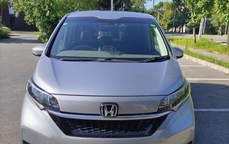 Honda Freed II, 2021 год, 1 350 000 рублей, 2 фотография