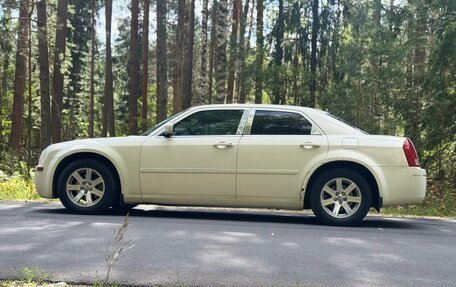 Chrysler 300C II, 2007 год, 500 000 рублей, 7 фотография