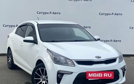 KIA Rio IV, 2019 год, 1 350 000 рублей, 3 фотография