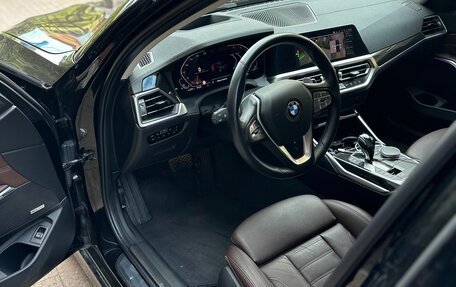 BMW 3 серия, 2021 год, 4 200 000 рублей, 8 фотография