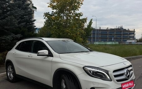 Mercedes-Benz GLA, 2016 год, 1 850 000 рублей, 2 фотография