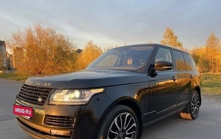 Land Rover Range Rover IV рестайлинг, 2015 год, 3 400 000 рублей, 2 фотография