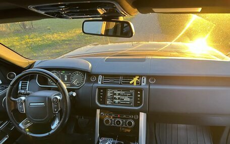 Land Rover Range Rover IV рестайлинг, 2015 год, 3 400 000 рублей, 10 фотография