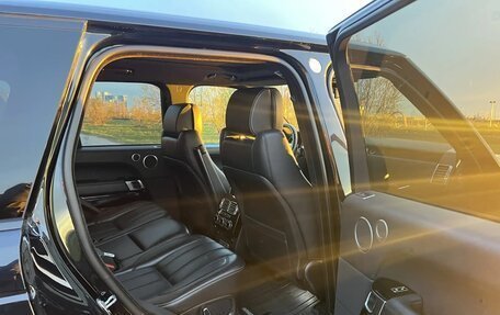 Land Rover Range Rover IV рестайлинг, 2015 год, 3 400 000 рублей, 20 фотография