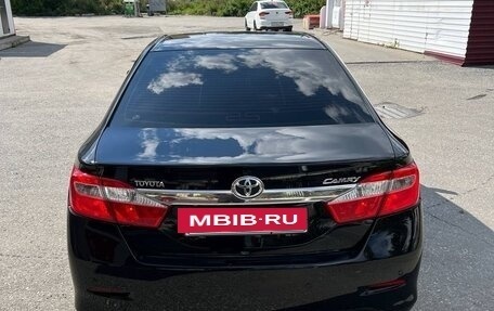 Toyota Camry, 2012 год, 1 340 000 рублей, 3 фотография