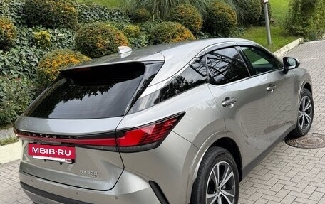 Lexus RX IV рестайлинг, 2025 год, 7 000 000 рублей, 6 фотография