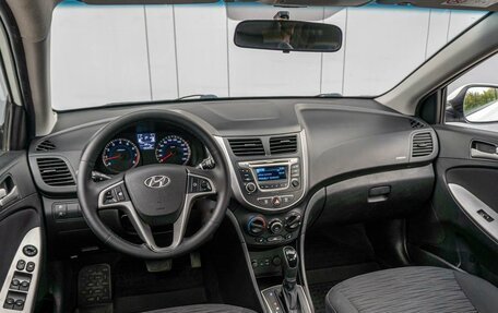 Hyundai Solaris II рестайлинг, 2015 год, 1 149 000 рублей, 6 фотография