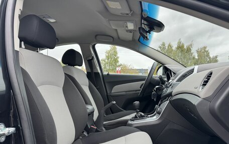 Chevrolet Cruze II, 2013 год, 859 000 рублей, 8 фотография