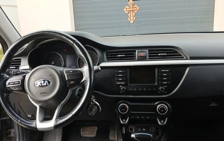 KIA Rio IV, 2018 год, 1 530 000 рублей, 3 фотография