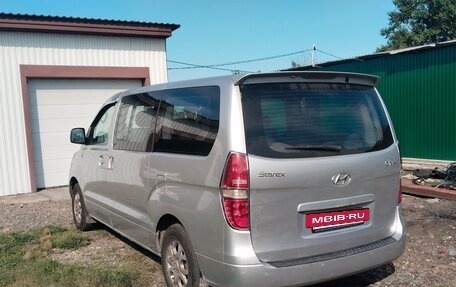 Hyundai Grand Starex Grand Starex I рестайлинг 2, 2010 год, 1 150 000 рублей, 5 фотография