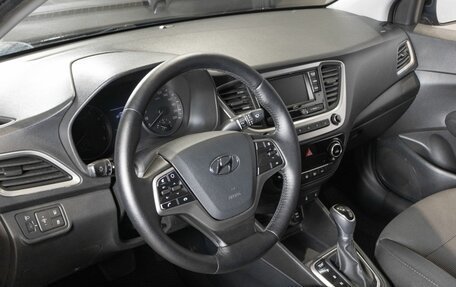 Hyundai Solaris II рестайлинг, 2018 год, 976 000 рублей, 5 фотография