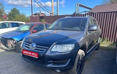 Volkswagen Touareg III, 2007 год, 600 000 рублей, 1 фотография