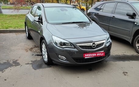 Opel Astra J, 2011 год, 850 000 рублей, 5 фотография