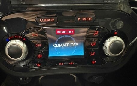 Nissan Juke II, 2011 год, 860 000 рублей, 11 фотография