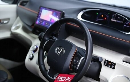 Toyota Sienta II, 2015 год, 1 230 000 рублей, 17 фотография