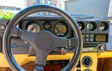 Lamborghini Jalpa, 1984 год, 9 180 000 рублей, 23 фотография