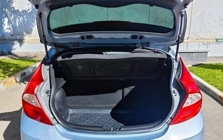 Hyundai Solaris II рестайлинг, 2012 год, 650 000 рублей, 5 фотография