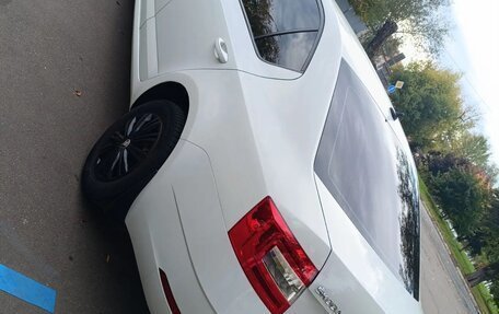 Skoda Octavia, 2019 год, 1 000 000 рублей, 3 фотография