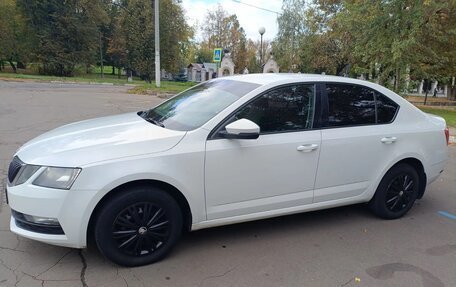 Skoda Octavia, 2019 год, 1 000 000 рублей, 4 фотография