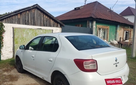 Renault Logan II, 2020 год, 650 000 рублей, 4 фотография