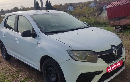 Renault Logan II, 2020 год, 650 000 рублей, 8 фотография