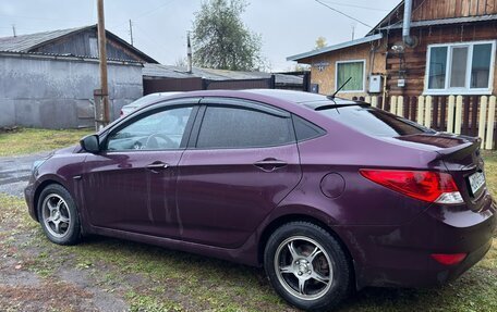 Hyundai Solaris II рестайлинг, 2013 год, 980 000 рублей, 6 фотография