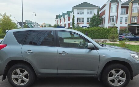 Toyota RAV4, 2007 год, 1 300 000 рублей, 4 фотография