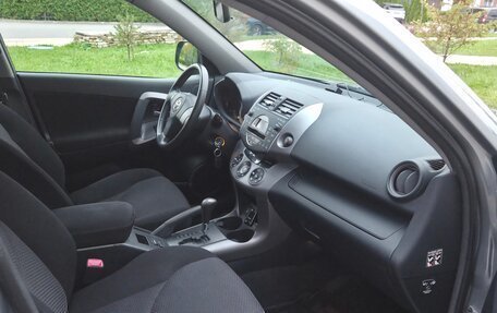 Toyota RAV4, 2007 год, 1 300 000 рублей, 18 фотография