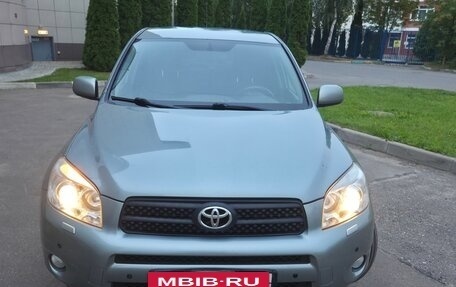 Toyota RAV4, 2007 год, 1 300 000 рублей, 23 фотография