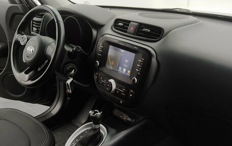 KIA Soul II рестайлинг, 2019 год, 1 690 000 рублей, 20 фотография