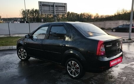Renault Logan I, 2011 год, 200 000 рублей, 2 фотография