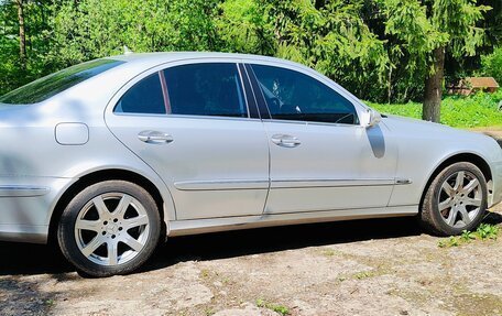 Mercedes-Benz E-Класс, 2008 год, 770 000 рублей, 10 фотография