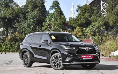 Toyota Highlander, 2026 год, 5 150 000 рублей, 4 фотография
